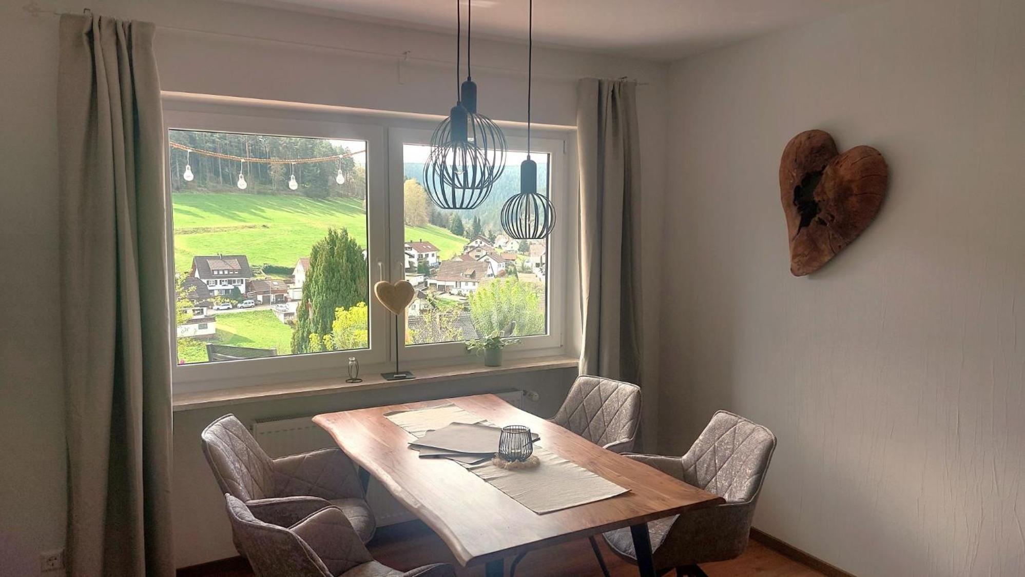 Schoene Zeiten Ferienwohnung, 80Qm Baiersbronn Exteriör bild